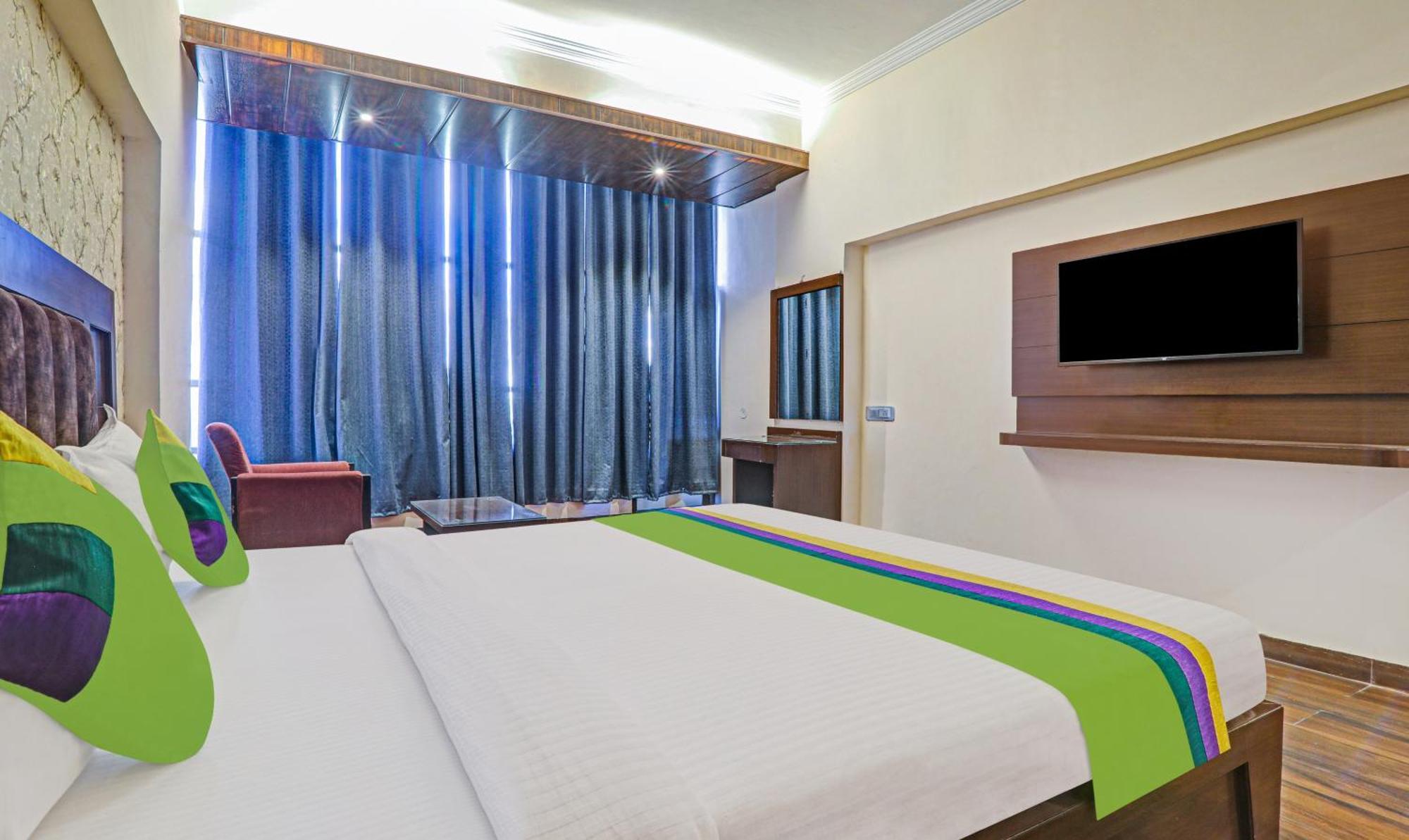 Hotel Castle View Agra  Buitenkant foto