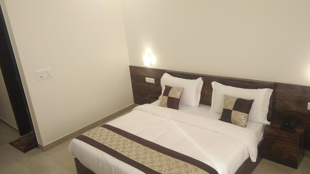 Hotel Castle View Agra  Buitenkant foto